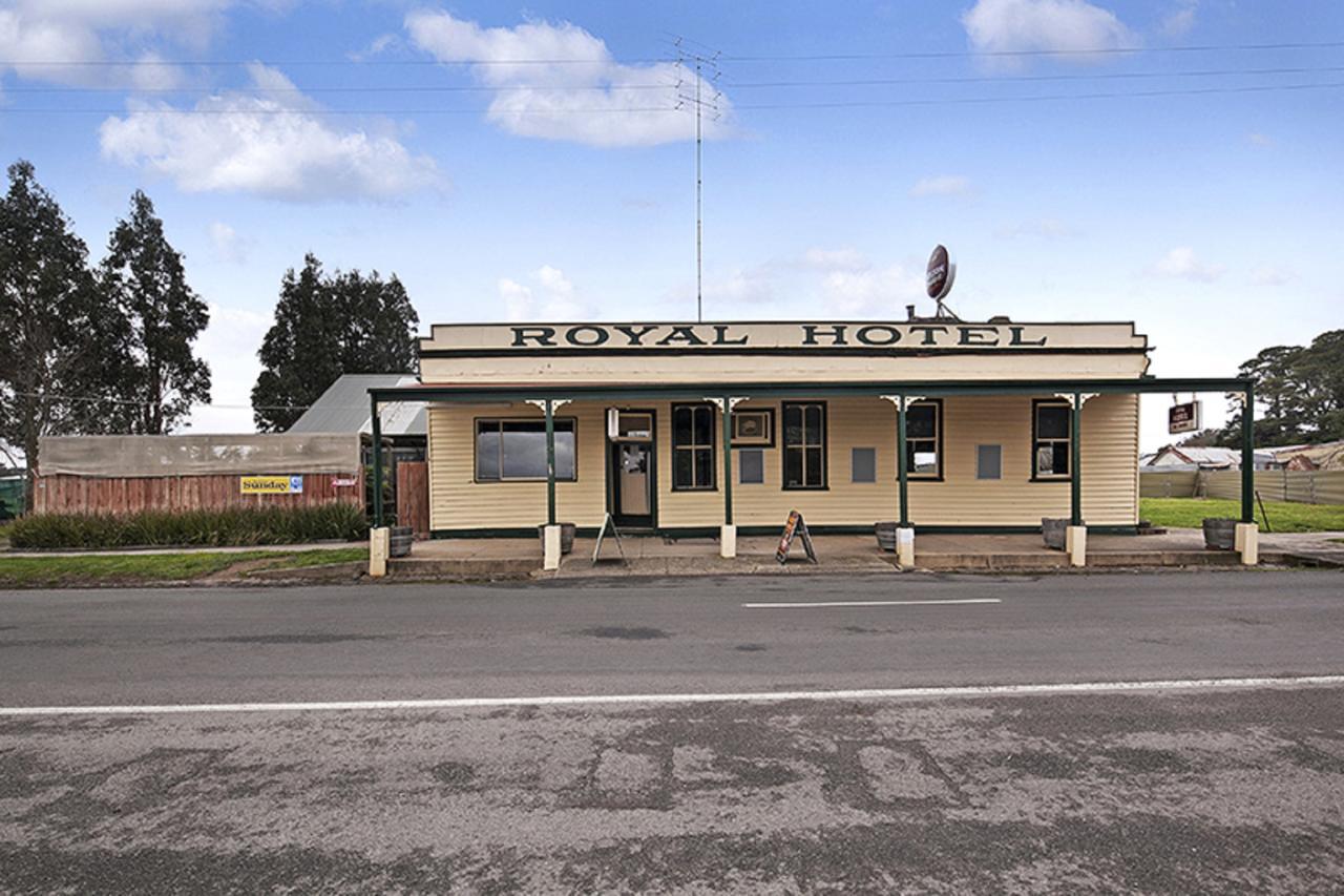 Royal Hotel Snake Valley Buitenkant foto